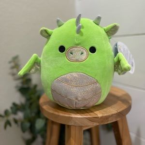 NWT squishmallows “Eyk” dragon  7” squish from the fantasy squad
